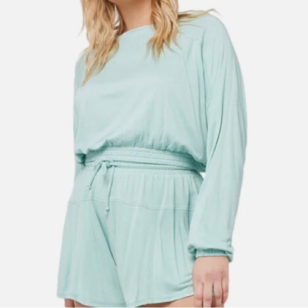 NWT L*space Day Tripper pullover size medium